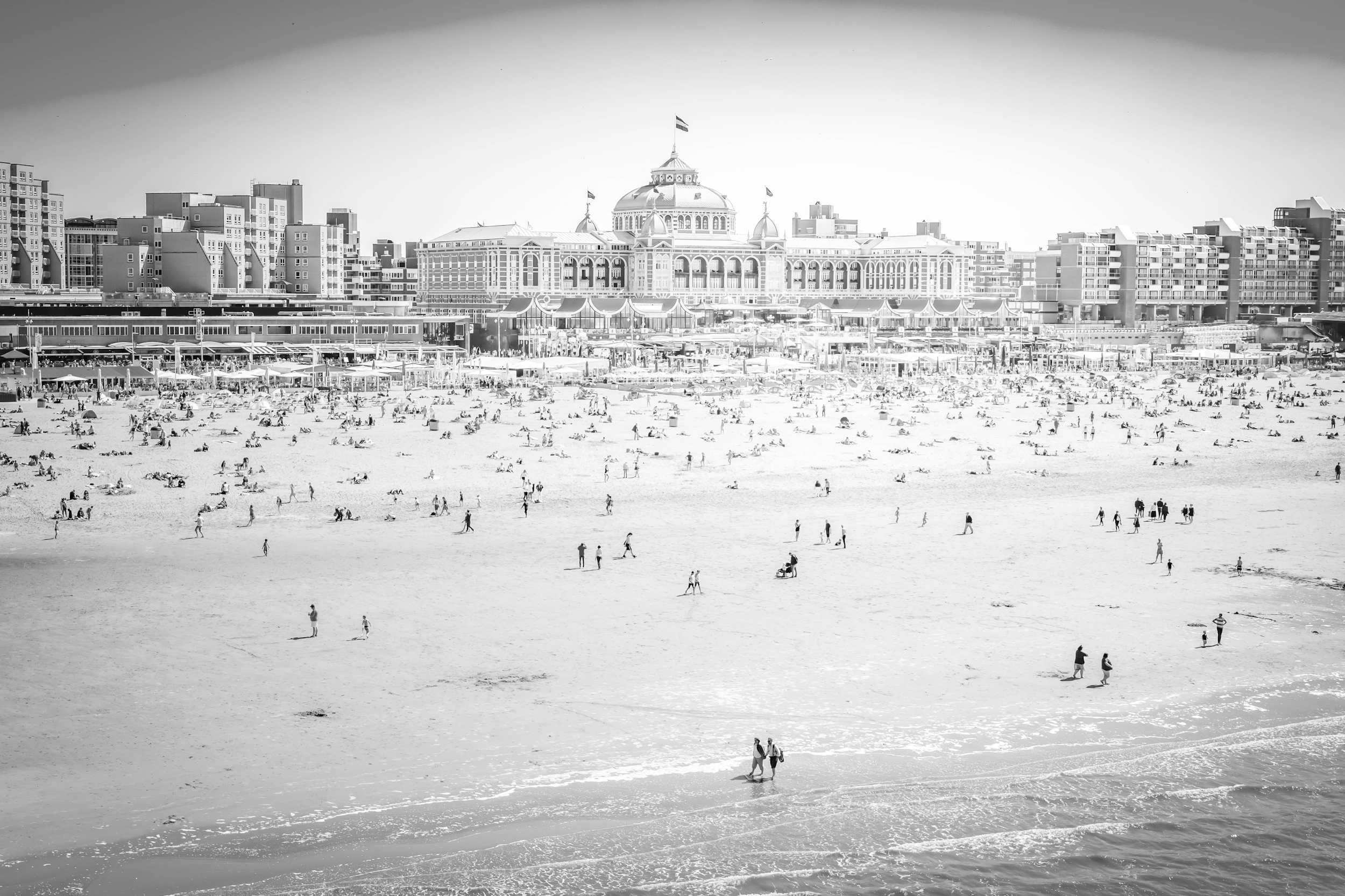 Photo beach of Scheveningen, The Hague (made by Neirfy)